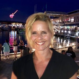 Meet your Posher, Carol